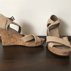 TOMS Wedges in women's size 7.5
